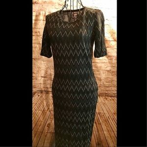 Elegant Collection LuLaRoe Julia XS Chevron Print